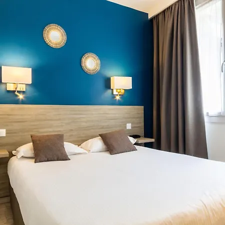 Hotel Notre Dame 3*